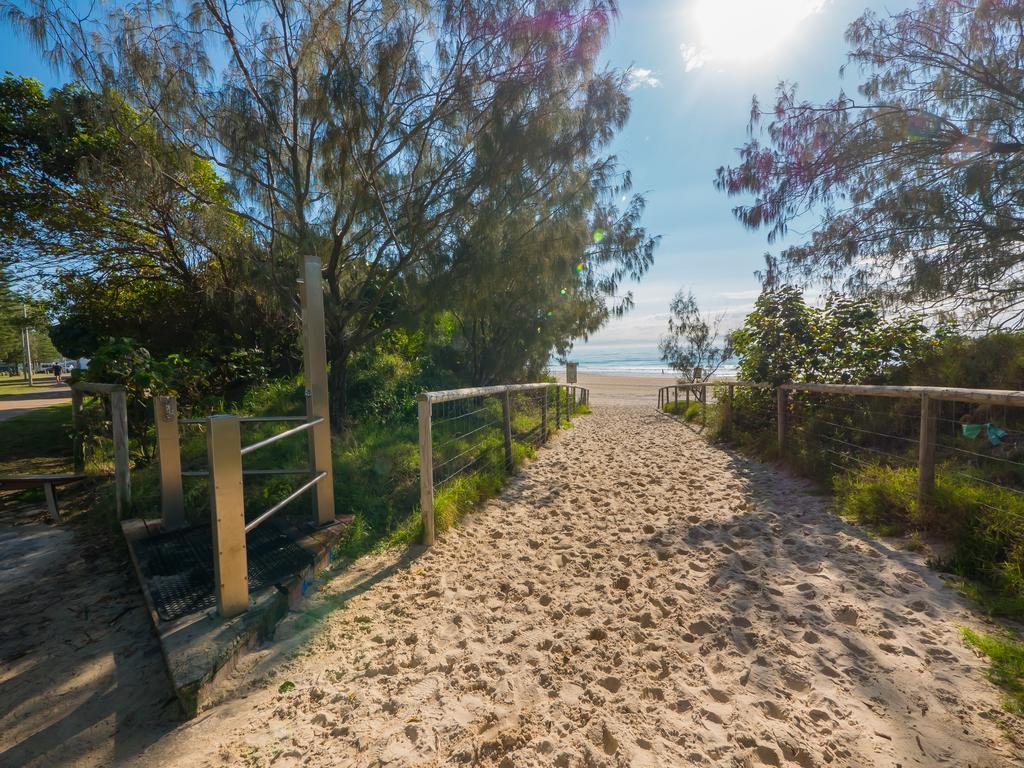 Burleigh Surf Apartments Голд-Кост Экстерьер фото